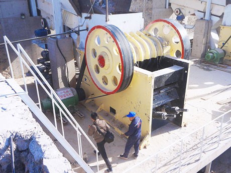 時(shí)產(chǎn)(500-600)噸河卵石破碎機(jī)大概什么價(jià)位