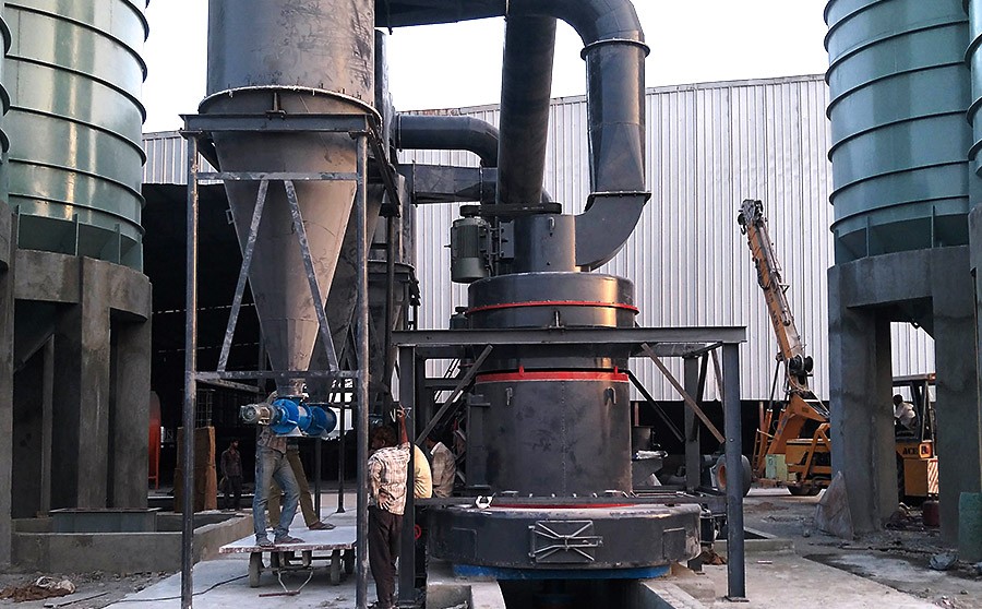 河北平泉縣膨潤(rùn)土磨粉生產(chǎn)線