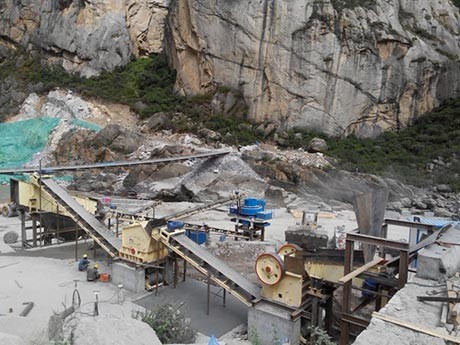 石頭制砂機(jī)優(yōu)勢(shì)與選購(gòu)注意事項(xiàng)，幫您挑選優(yōu)質(zhì)的制砂機(jī)設(shè)備