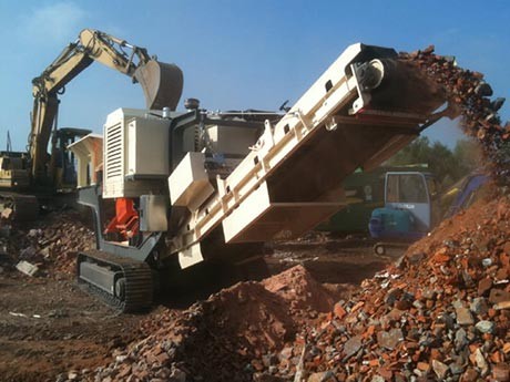 礦山用移動(dòng)式碎石機(jī)可以么，哪里有賣？有沒有作業(yè)視頻?