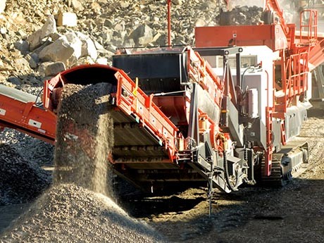 水泥路可以再利用嗎？破碎水泥路面用什么機(jī)器，價(jià)格多少？