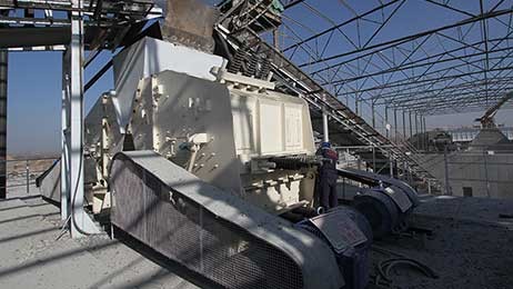 反擊式破碎機(jī)設(shè)備能用在大型環(huán)保采石場(chǎng)生產(chǎn)線嗎？時(shí)產(chǎn)500噸的多少錢？