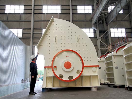 祝賀：年產(chǎn)300萬噸山東環(huán)保石料廠順利投產(chǎn)-1臺破碎機(jī)也有光明“錢”景