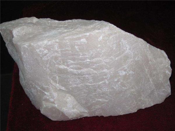 滑石粉碎設(shè)備有哪些？