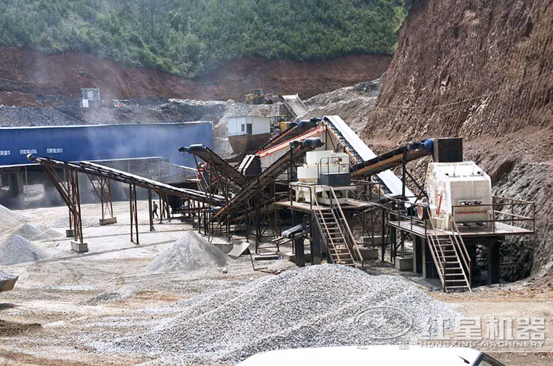 石灰石制砂什么機(jī)械好？價(jià)格多少？