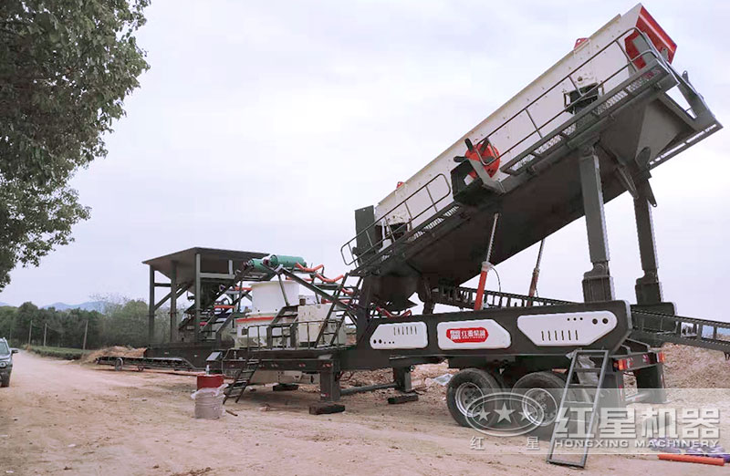 移動(dòng)制砂機(jī)，移動(dòng)自如，粒度調(diào)節(jié)方便