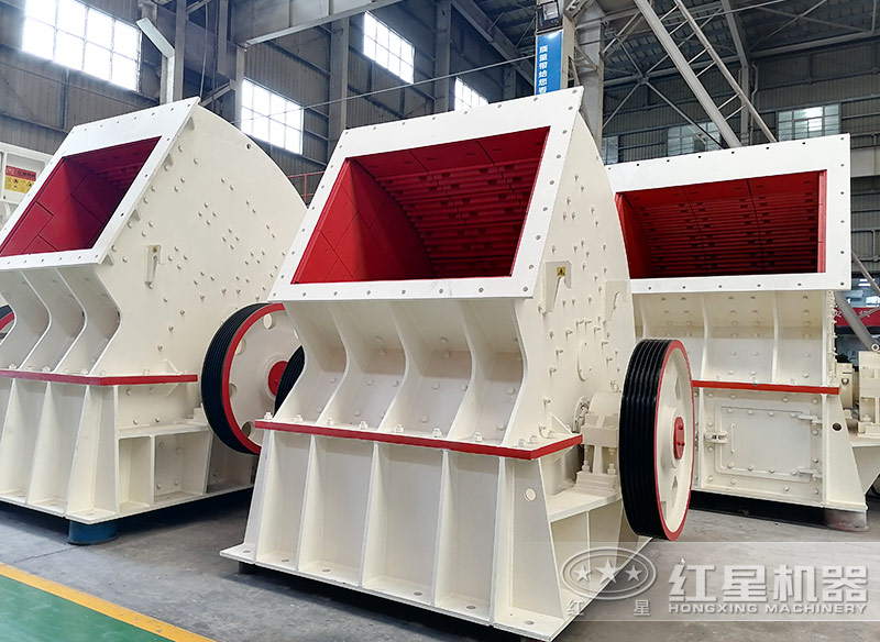 重錘式破碎機(jī)，產(chǎn)量大