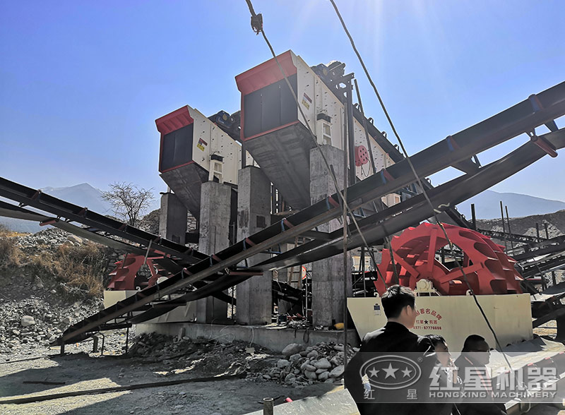 紅星機器客戶水洗石子現(xiàn)場，售后全程跟進