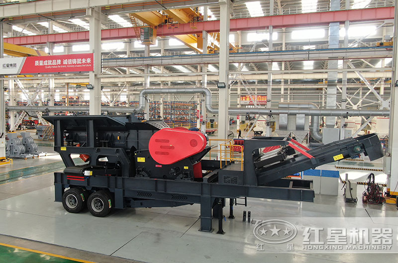 移動(dòng)破碎機(jī)圖片