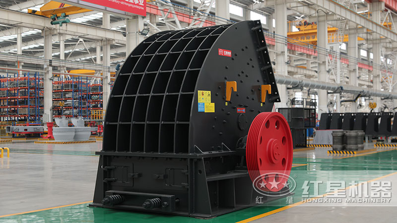 錘式破碎機(jī)實(shí)拍如圖