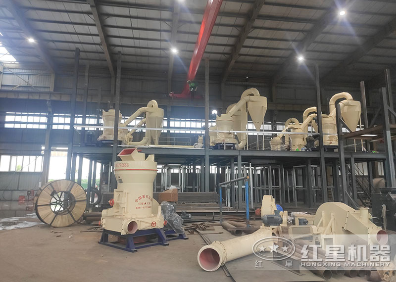 石英砂磨出的粉能達(dá)到多少目，一小時(shí)產(chǎn)多少噸