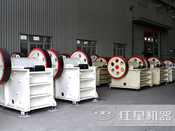 多種顎式破碎機(jī)型號