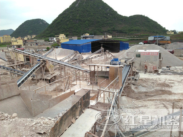 制砂機(jī)生產(chǎn)現(xiàn)場(chǎng)