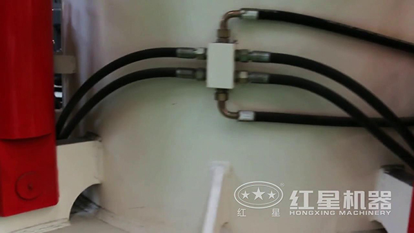 圓錐破碎機細(xì)節(jié)實拍