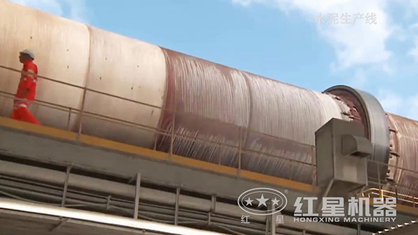 回轉(zhuǎn)窯現(xiàn)場實拍2