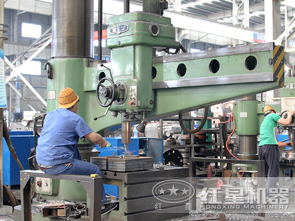 硅鐵破碎機生產(chǎn)過程