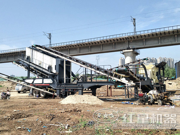 移動(dòng)式破碎站