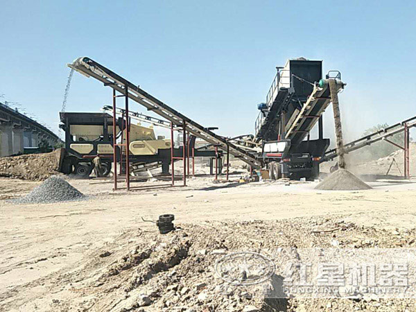 公路用移動(dòng)破碎站