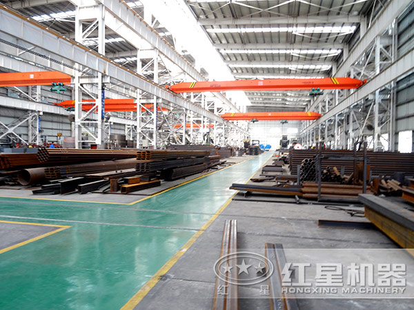 細(xì)碎機生產(chǎn)廠家車間