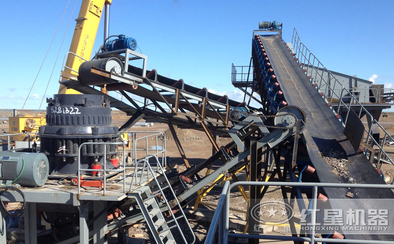 青石圓錐破工作現(xiàn)場(chǎng)