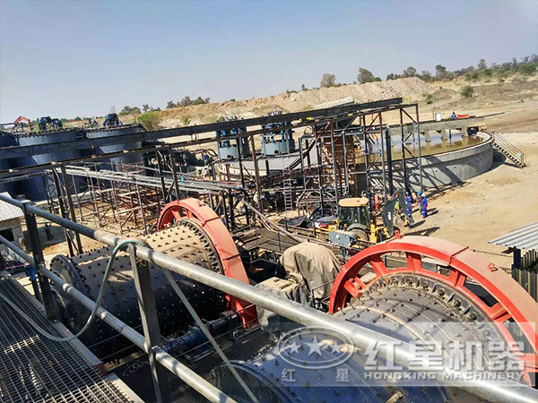 銅礦球磨機生產(chǎn)現(xiàn)場