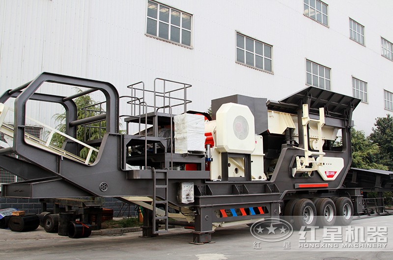 輪胎移動破碎機(jī)