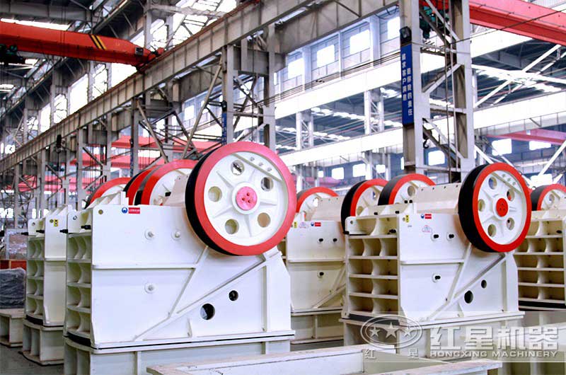 褐煤顎式破碎機車間高清圖 褐煤顎式破碎機車間高清圖