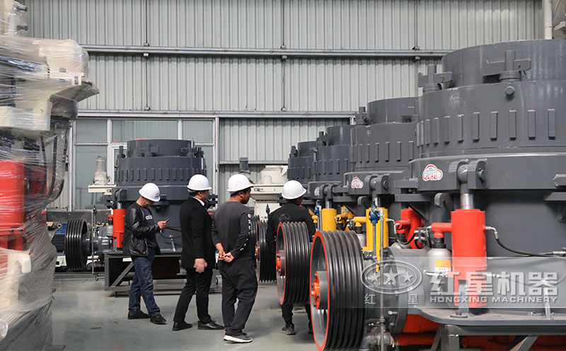 1750圓錐機(jī)車(chē)間