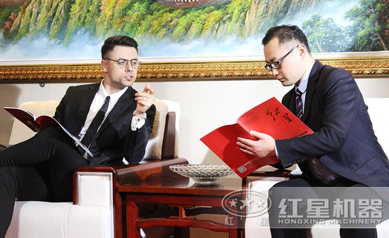 國外客戶來廠簽訂合同