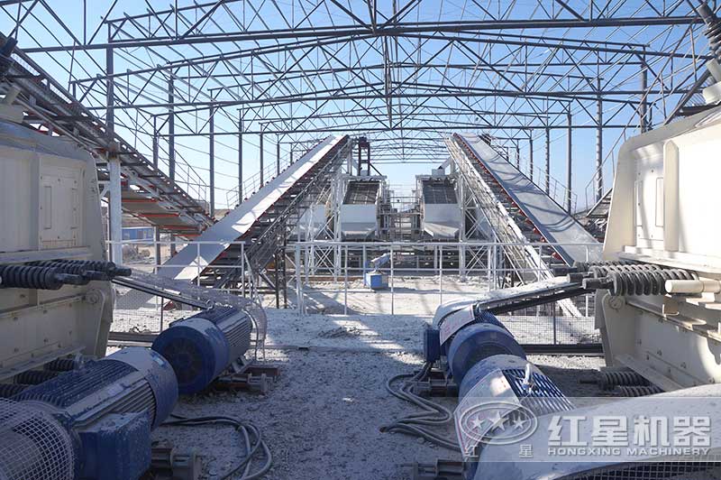 棚化石料生產(chǎn)現(xiàn)場圖