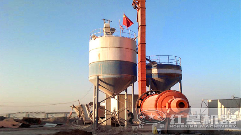 鋼渣作業(yè)現(xiàn)場