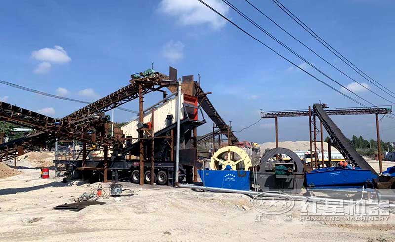 小型沙場使用2臺輪式洗沙機(jī)配細(xì)沙回收一體機(jī)