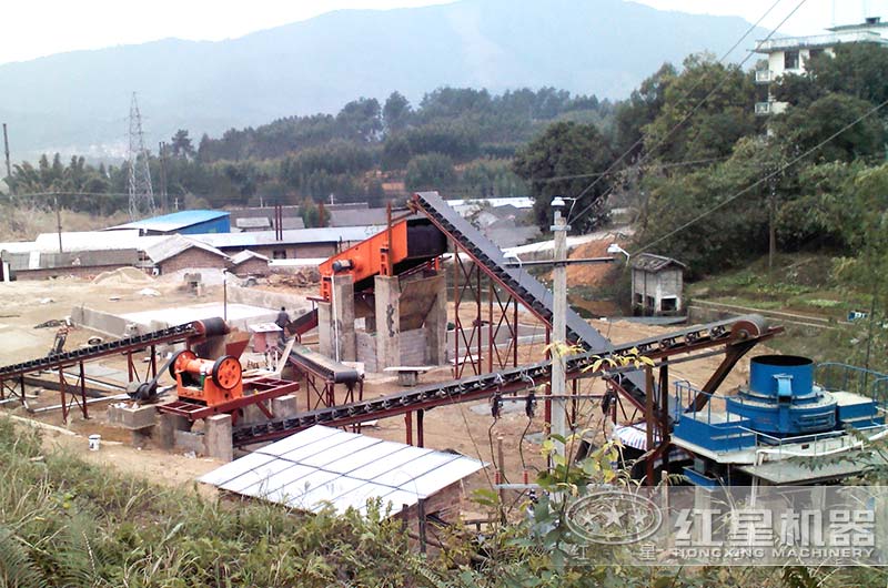 固定式石灰?guī)r作業(yè)生產(chǎn)線實拍