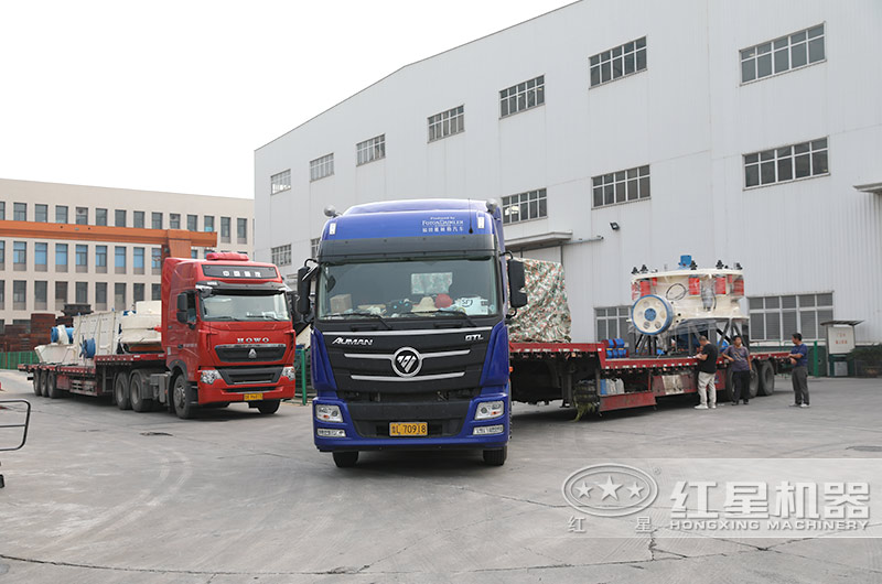 圓錐破碎機(jī)發(fā)貨