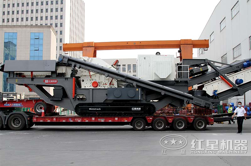 履帶移動(dòng)反擊破碎站發(fā)貨