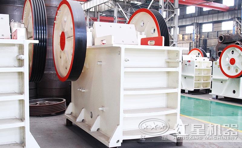 PE-600×900顎式破碎機(jī)