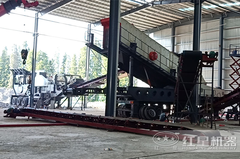 建筑垃圾處理生產(chǎn)線安裝現(xiàn)場(chǎng)