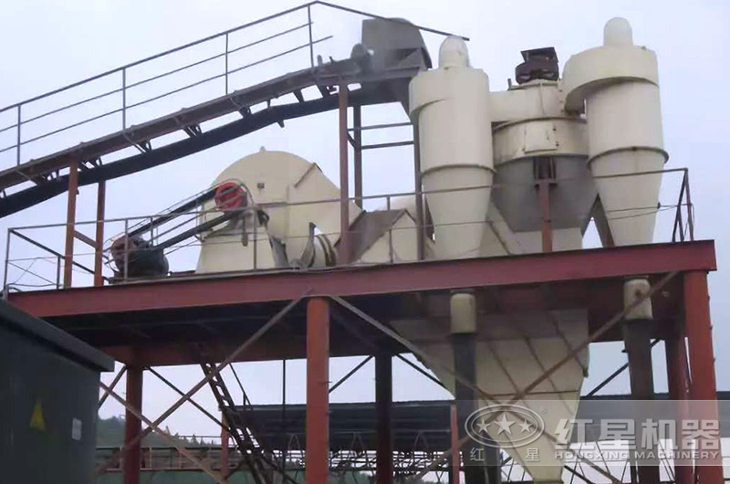 磨粉現(xiàn)場送風(fēng)機