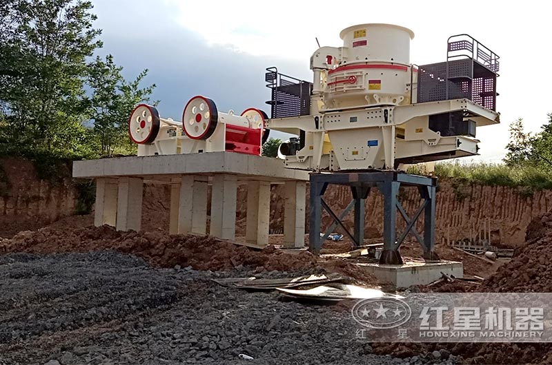 PE-150x750細(xì)鄂破與制砂機(jī)合作現(xiàn)場(chǎng)