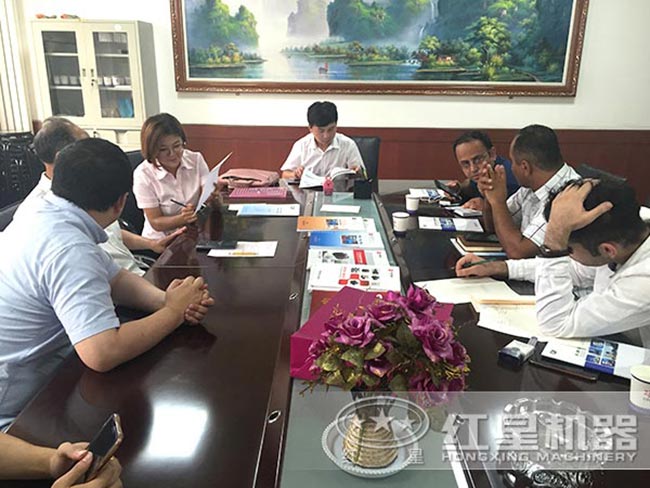 客戶簽訂購機協(xié)議