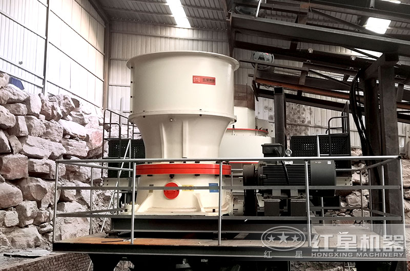 環(huán)保石子破碎機(jī)生產(chǎn)現(xiàn)場