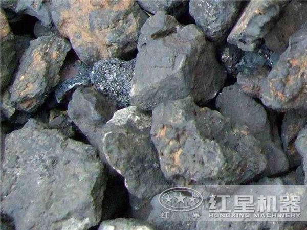 錳礦石實(shí)拍圖